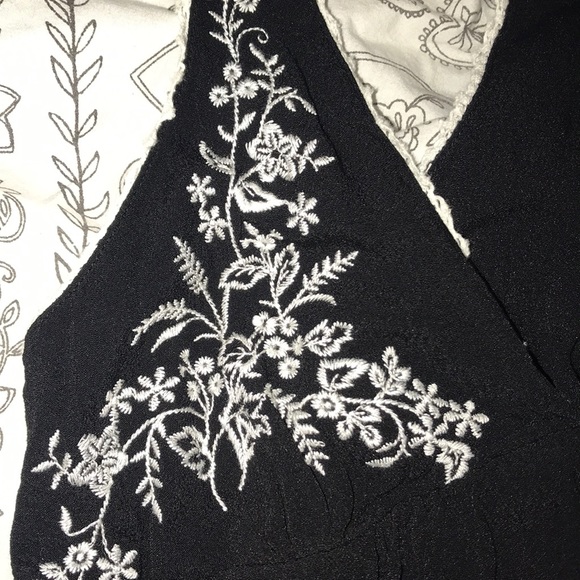 Forever 21 top - Picture 2 of 3